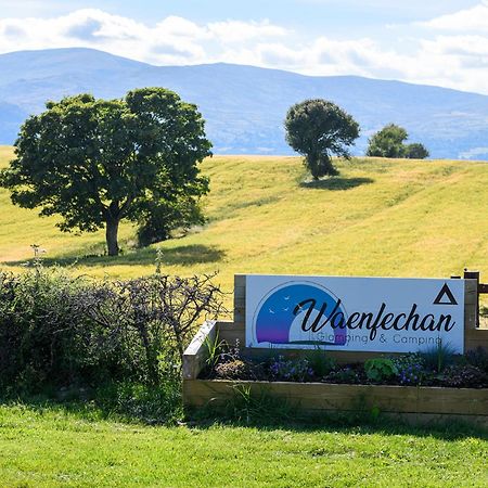 Waenfechan Glamping With Hot Tubs Colwyn Bay Exterior photo