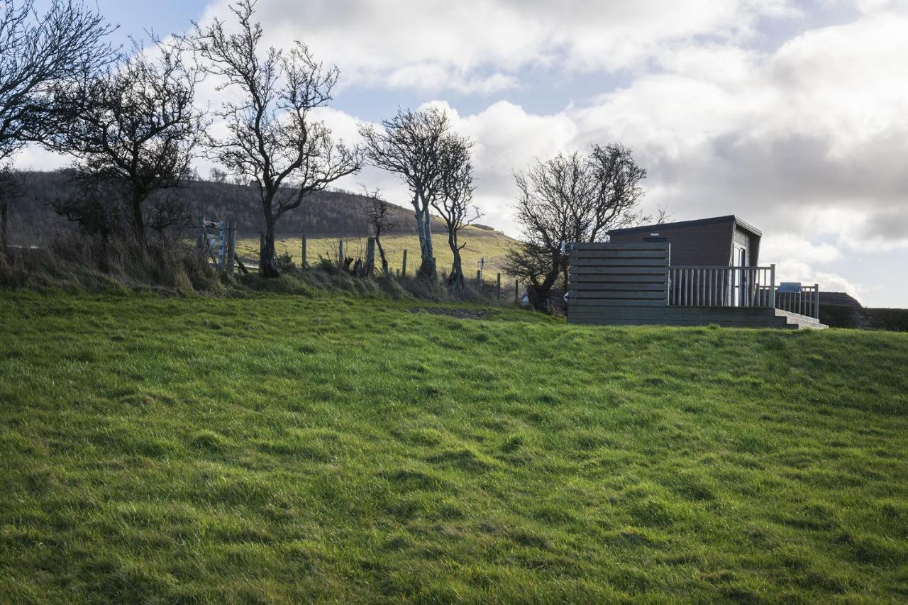 Waenfechan Glamping With Hot Tubs Colwyn Bay Exterior photo