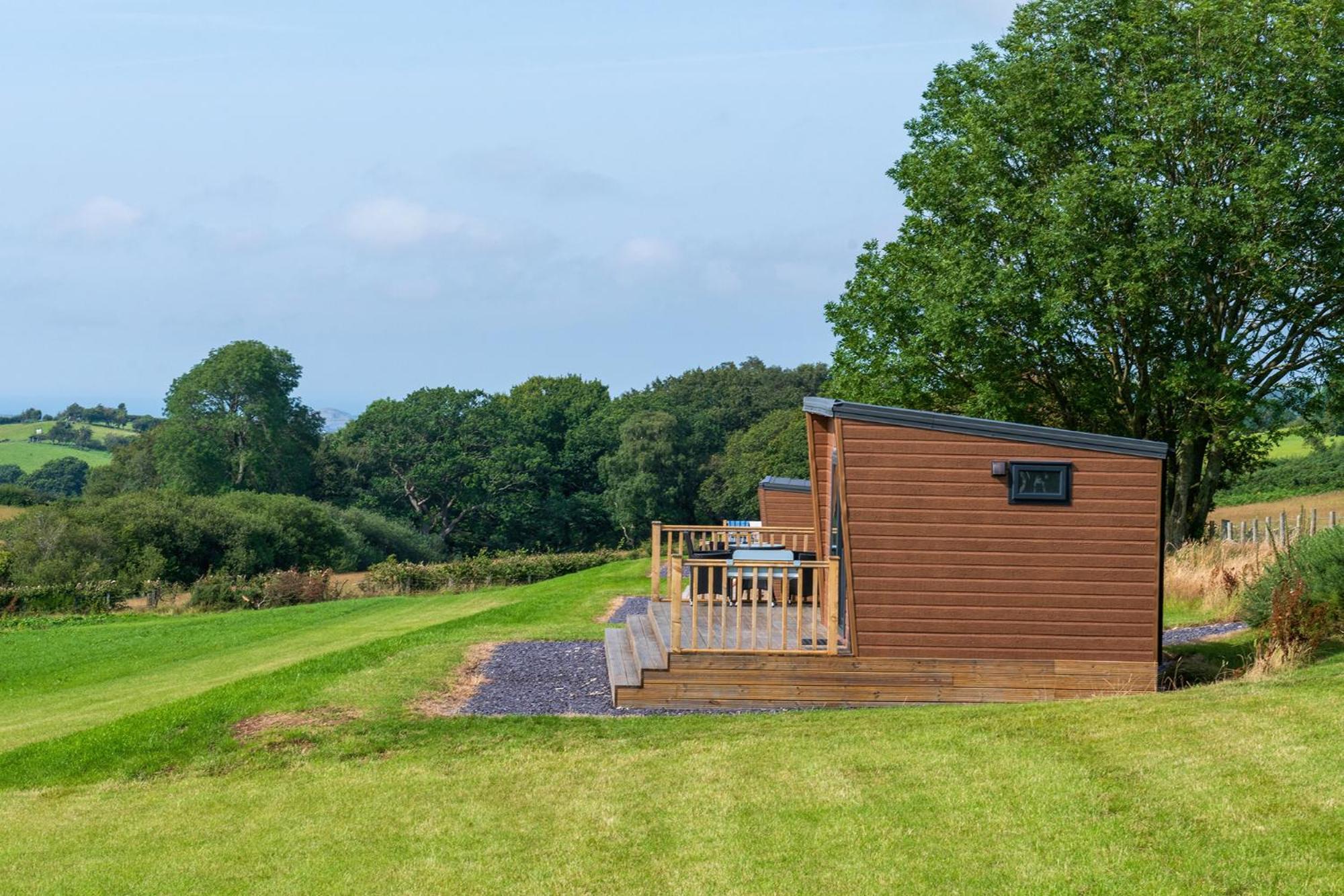 Waenfechan Glamping With Hot Tubs Colwyn Bay Exterior photo